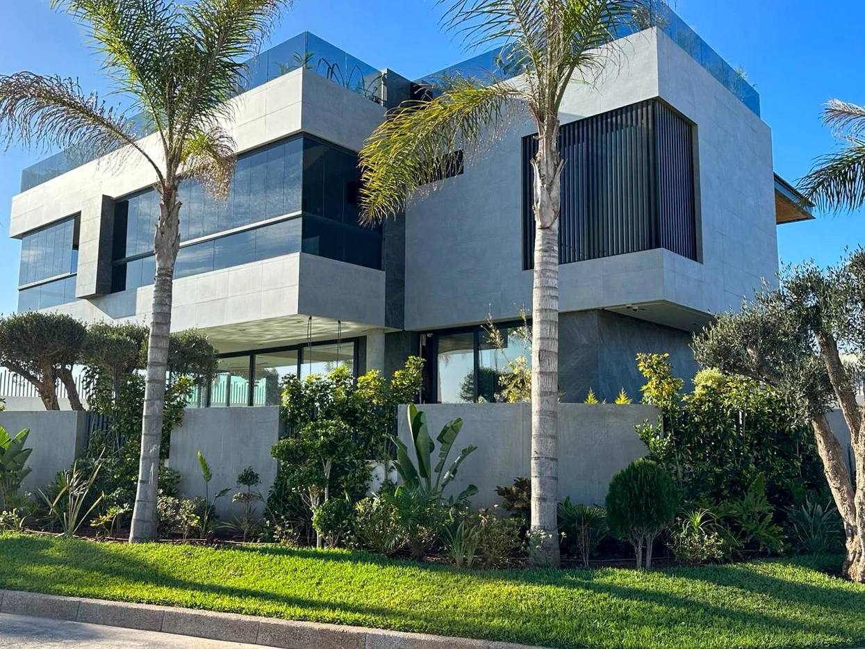 Sliding & Folding Glass